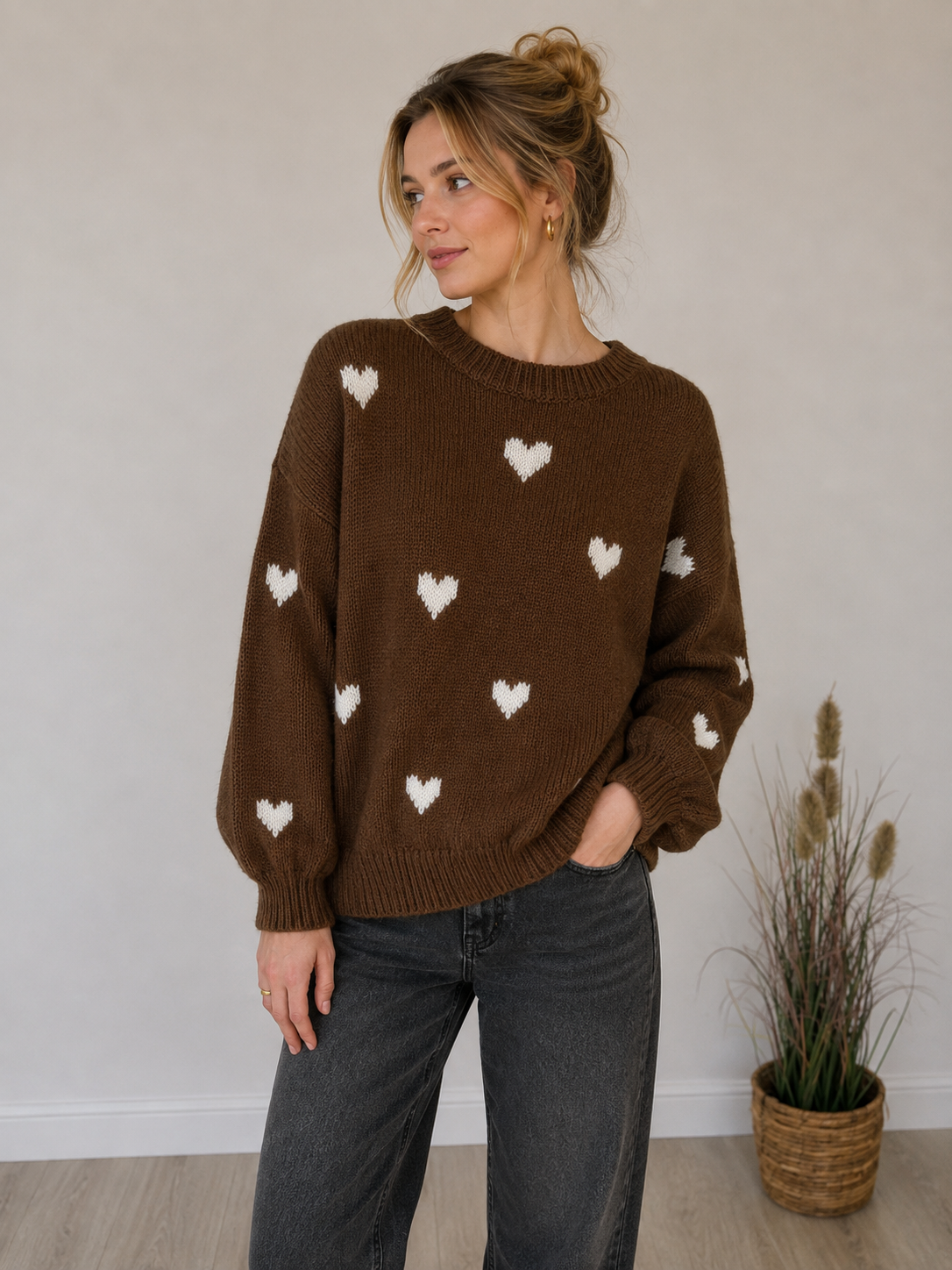 Pulli Mara in dunkelbraun mit Herzen (63978)