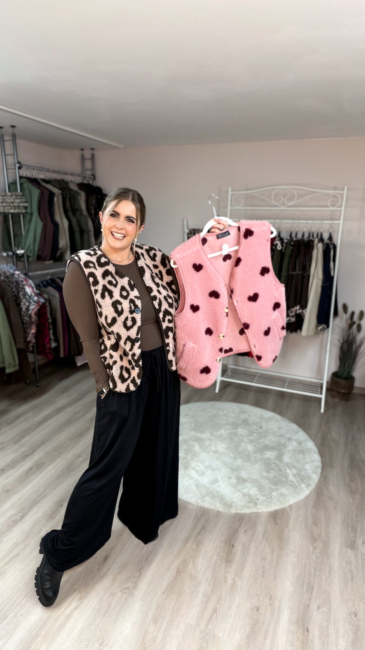TEDDYWESTE Tabea