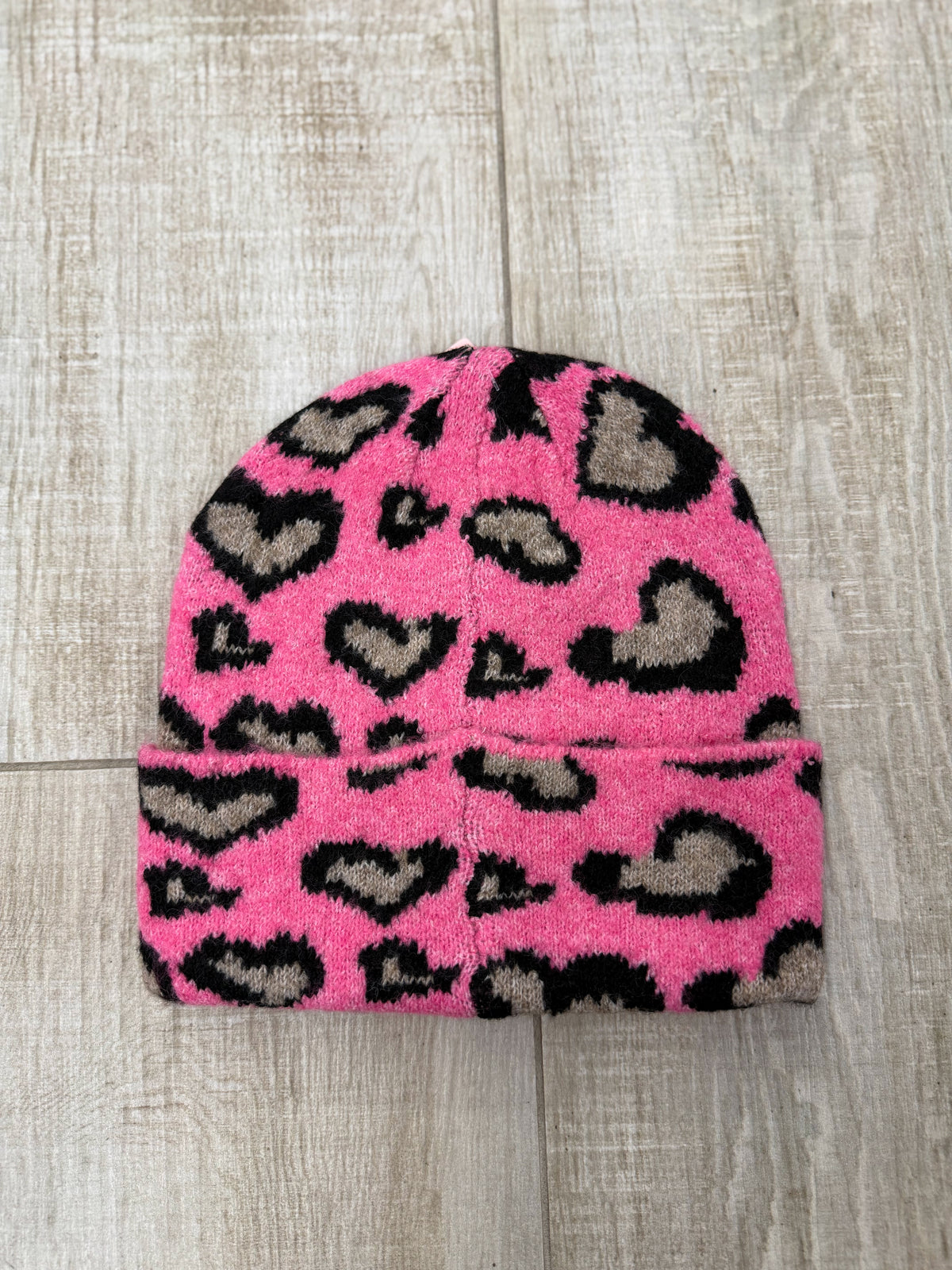 Mütze im Leoprint