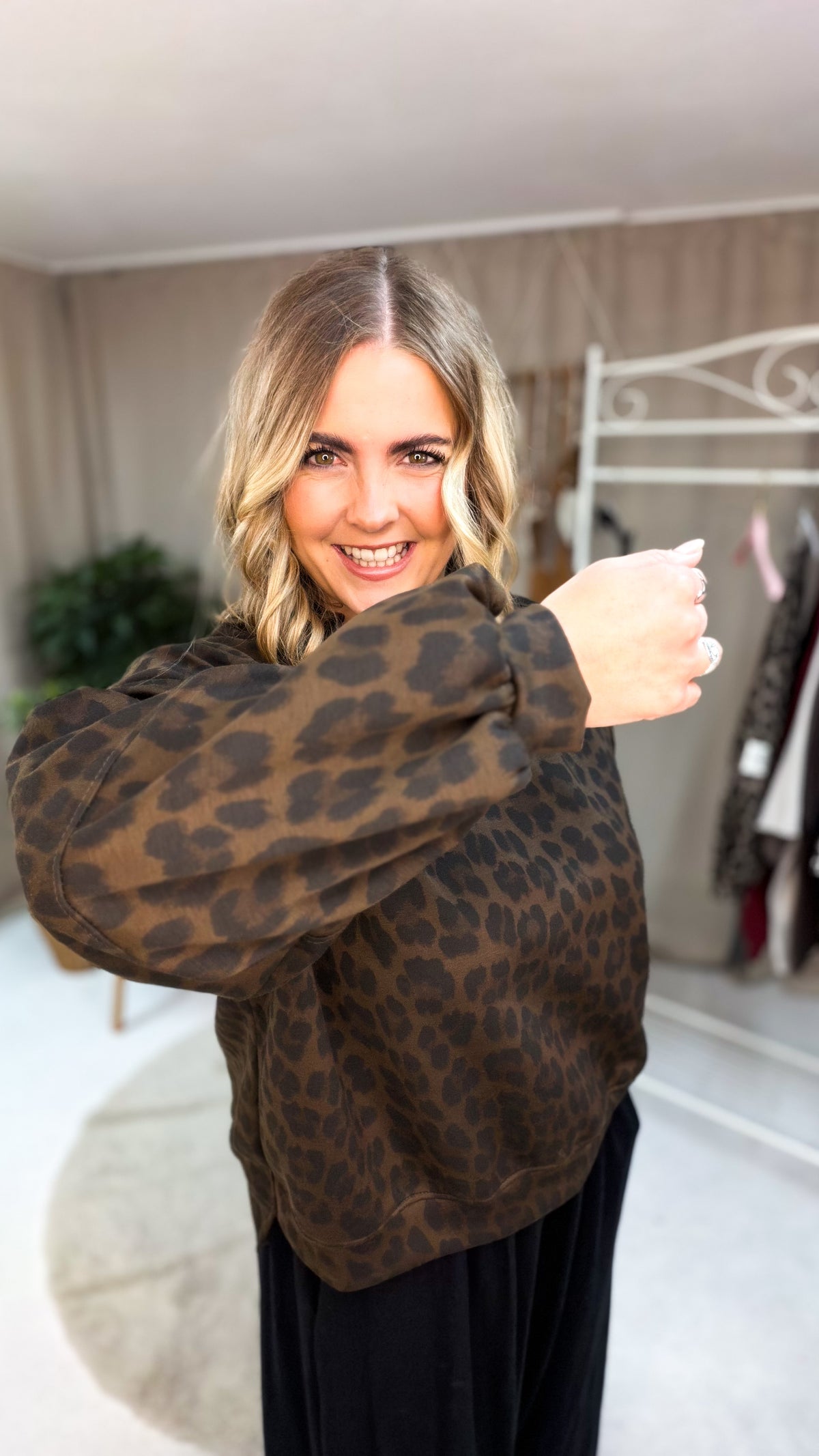 Leo Pulli Romy - Life isn`t Perfect. But your Outfit can be. 70405
